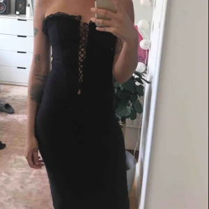  - svart Klänning 
