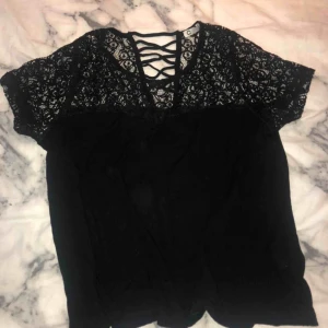  - T shirt från Cubus, fint skick! 50 kr frakt 