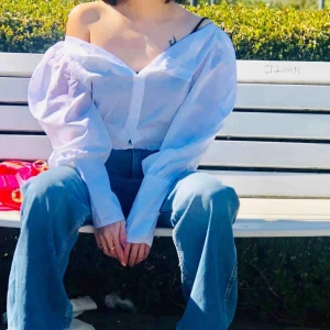  - Använd en gång för ta bild . Nu har fått barn och magen är inte fint för att har en sån skjorta. 