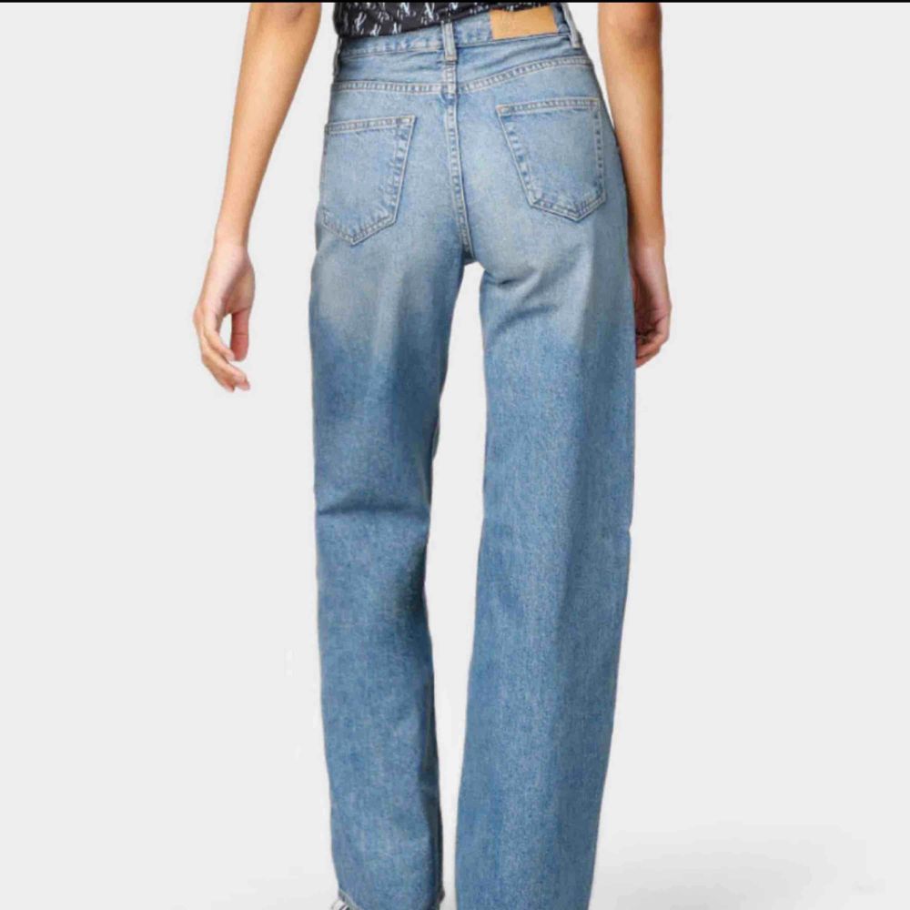 Snygga junkyard jeans i storlek 27, knappt använda. Orginalpris 599kr Kan skicka mer bilder om du är intresserad . Jeans & Byxor.