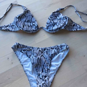  - Super populär bikini från SHEIN. Aldrig använd då det ej är min typ av bikini