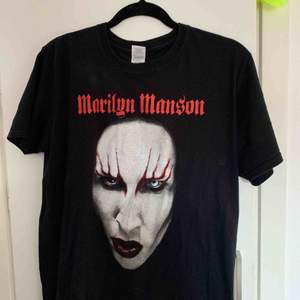 Marilyn Manson t-shirt köpt på shock. Frakt ingår i priset