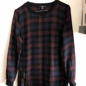  - New stylish Blouse 