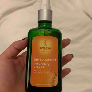  - Body oil 80% kvar. Hämtas vid Hornstull 🌸