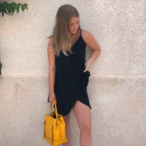  - Världens finaste klänning från missguided 