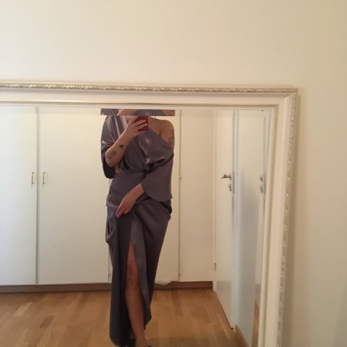 Asos silver långklänning  - 90