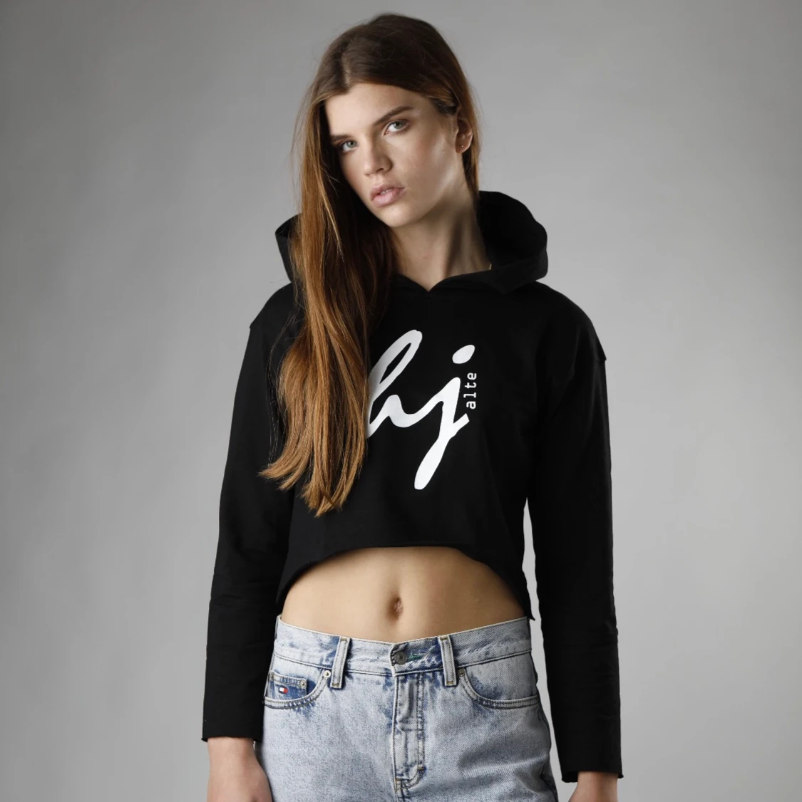 Byhjalte Black Hoodie