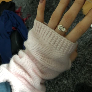 Rosa handledsvärmare - Aldrig använda ☺️