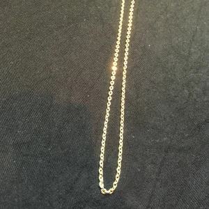 Guld halsband  - Guld halsband 18k längd 60cm bredd 0.4 vikt 14g