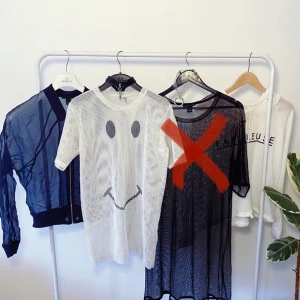 7 nättröjor PAKET - 200kr för allt! Typ M OBS! De 2 med X ingår inte längre - la till den silvriga (se bild) istället. Skriv för styckpris. De chokers ni ser på bild finns snart att hitta bland mina annonser.