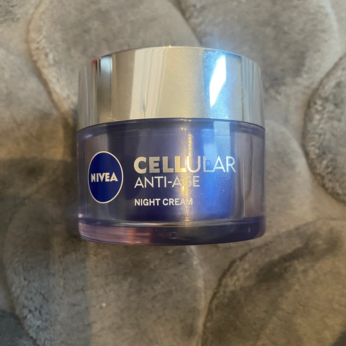 Säljer denna anti age kräm från nivea