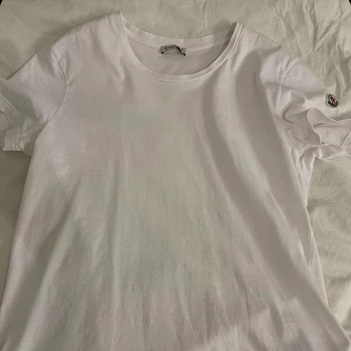 moncler tröja äkta!