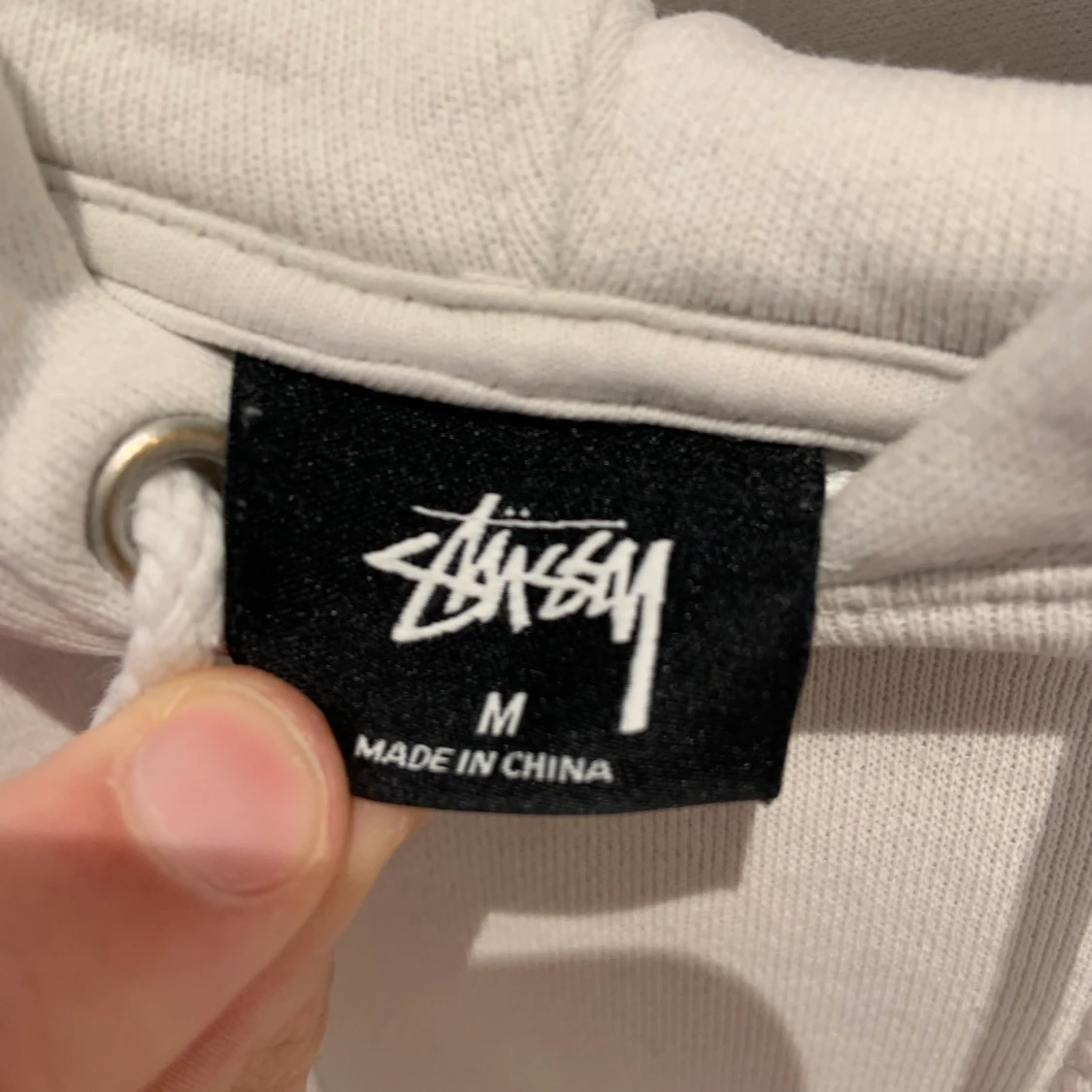 Vit stussy tröja från london medium - 91