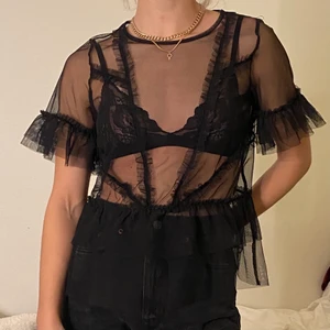 Meshtopp - Festlig meshtopp, endast använd en gång! Frakt tillkommer