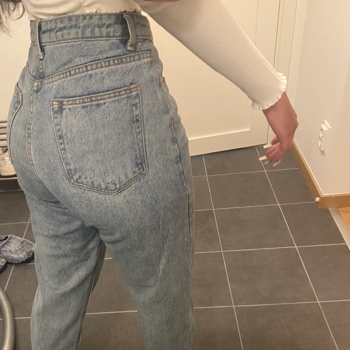 Mom jeans från Pretty Little Thing