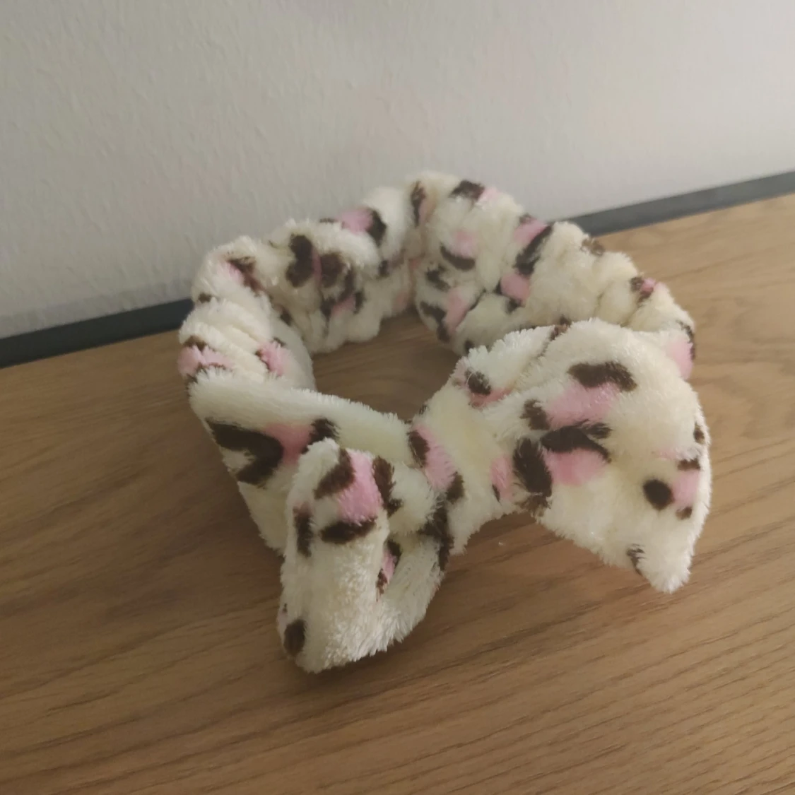 (NY!) Jättesött hårband med fin rosett 