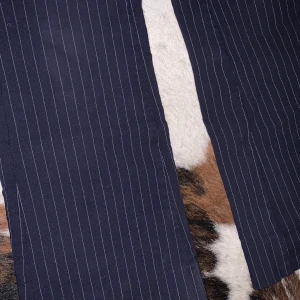 Randiga mörkblå kostymbyxor - As snygga men försmå orgnpris ca 500