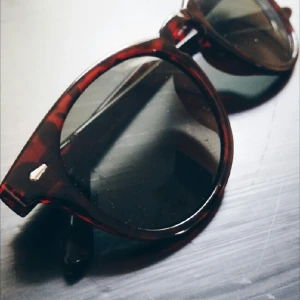  - Classic Glasses in Rayban style