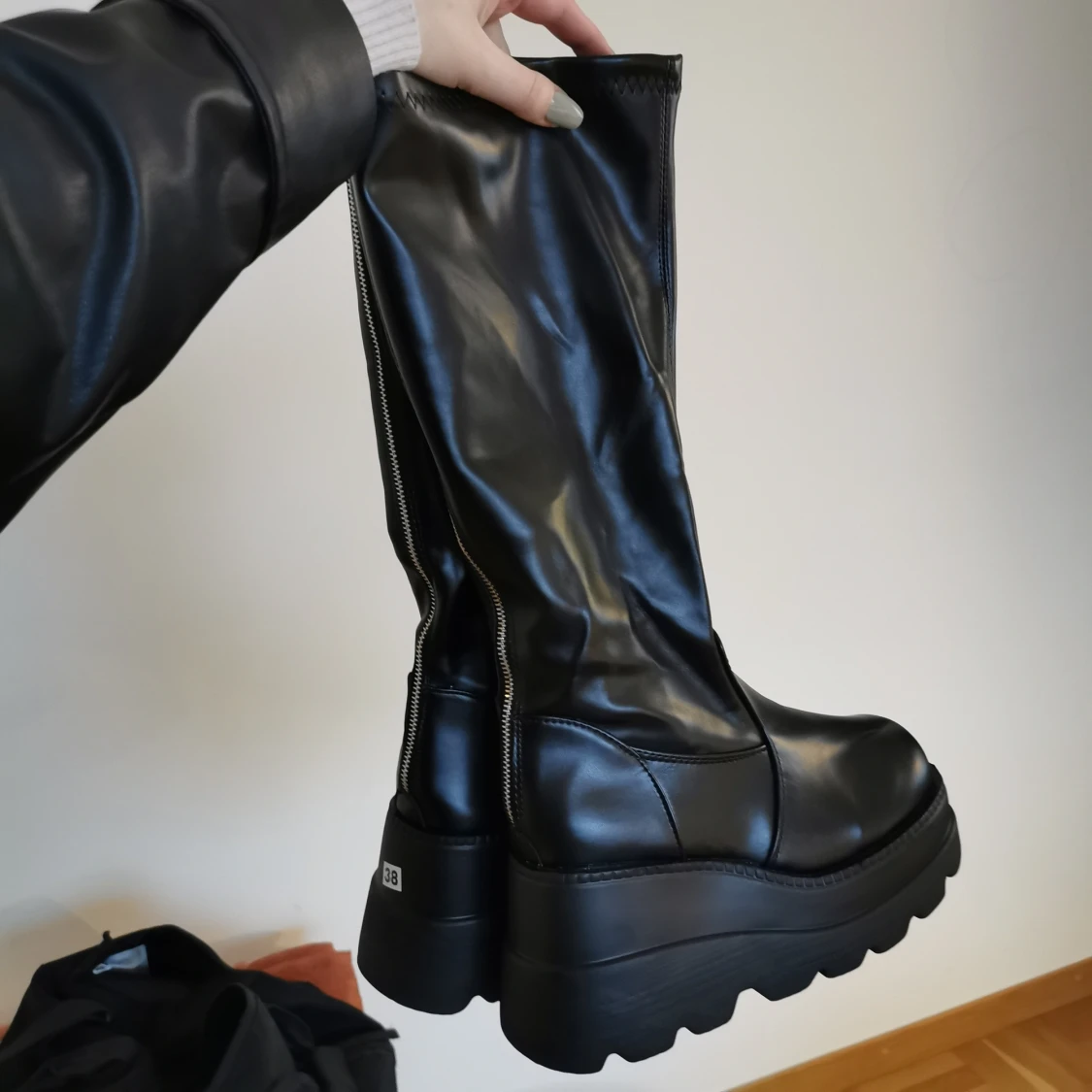 chunky platform boots storlek 38(39) - 91