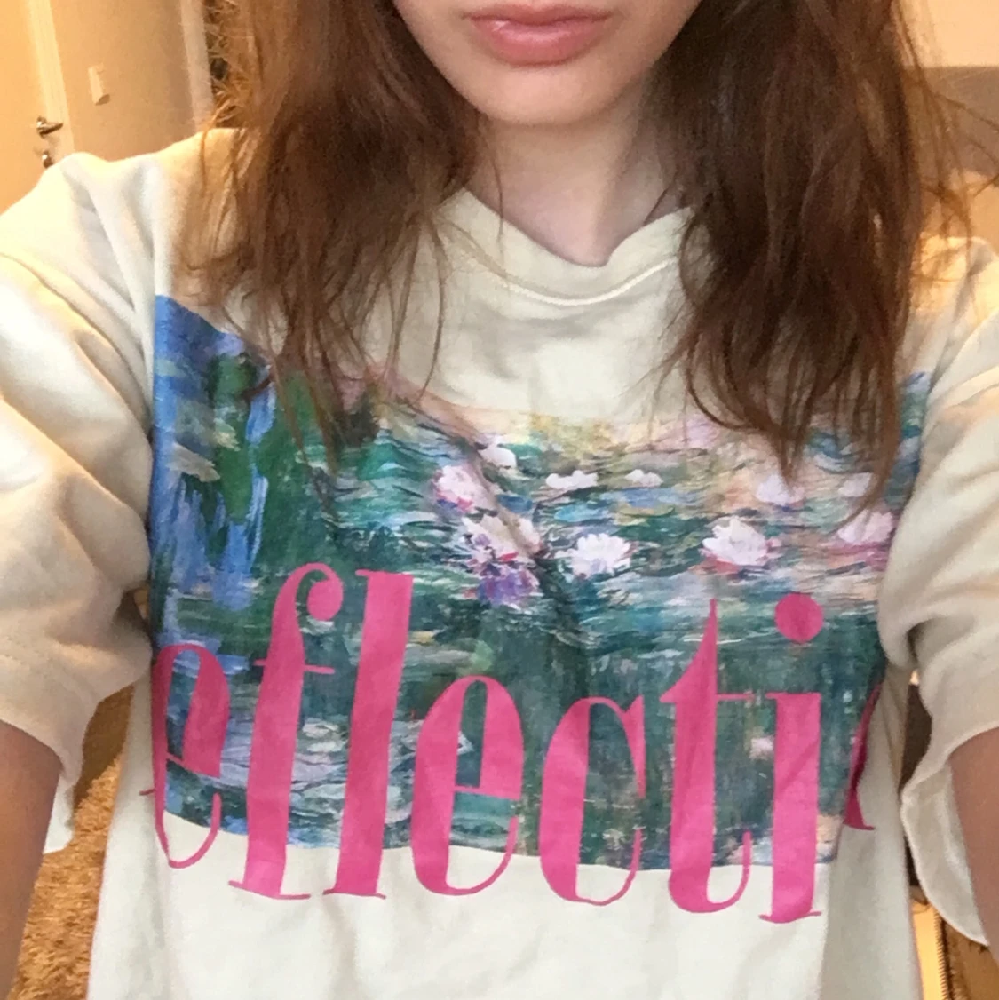 Ljus gul t-shirt med tryck  - 90