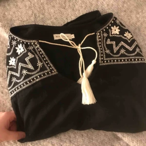  - En fin tröja från lager 157!!EXKLUSIVE frakt🤗✨💓⚡️