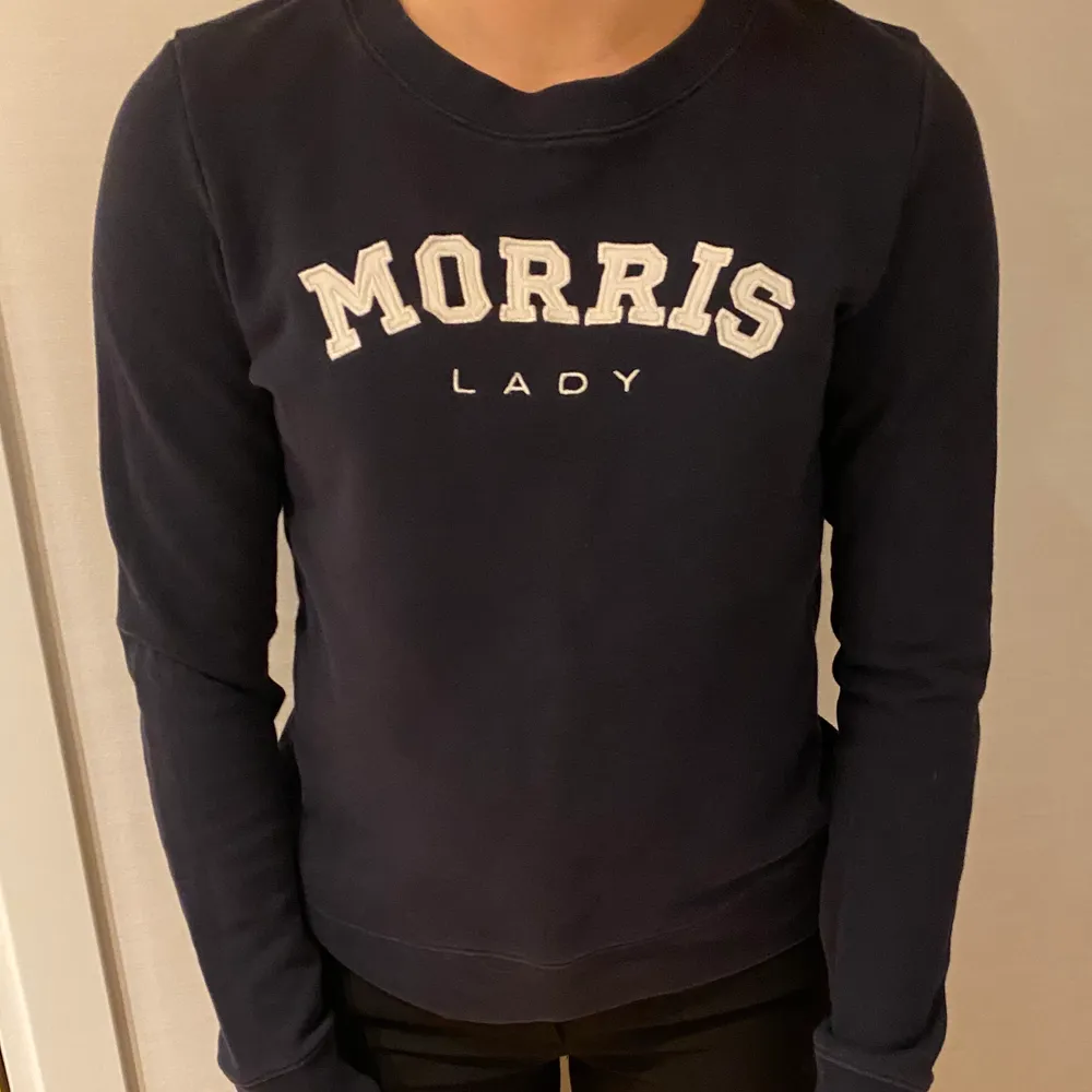 En Morris tröja i fint skick, säljer pågrund av att den inte kommer till användning.. Tröjor & Koftor.