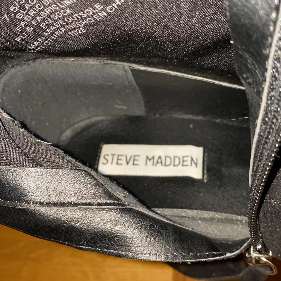 Svarta klackaskor ifrån Steve Madden - 90
