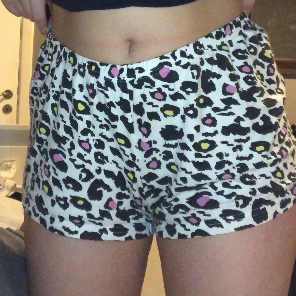 Söta leopard shorts. 50kr + frakt💗. Shorts.