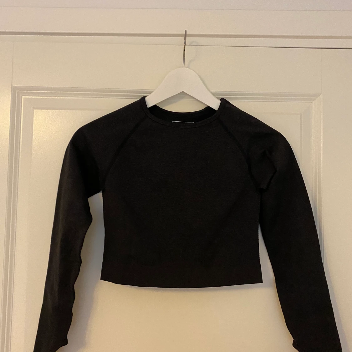 Svart långärmad Träningströja  - 90