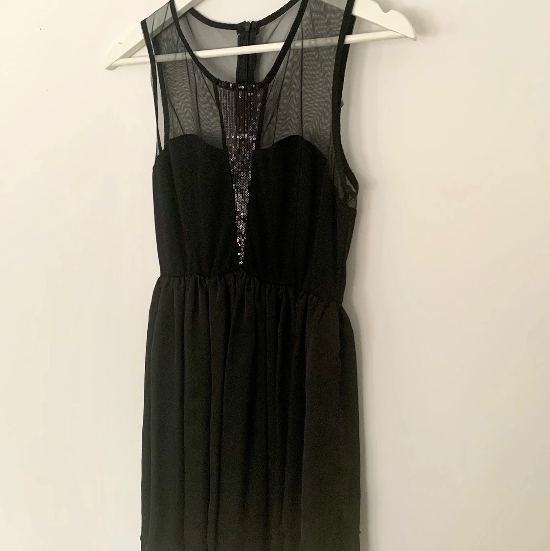 Ny klänning från Jeane Blush/ Storlek S/ Nyskick  - 90