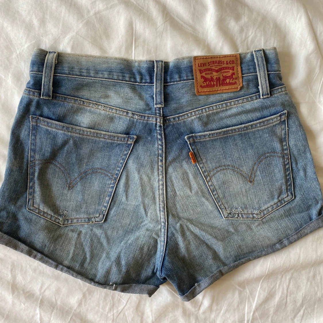 Levis shorts strl 26