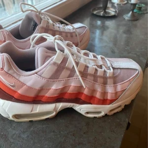 Nike air max 95 - Storlek 39 men passar 38