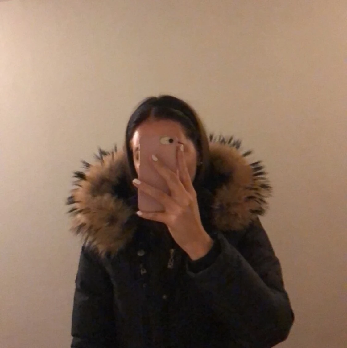 Hollies jacka storlek  36 - 27