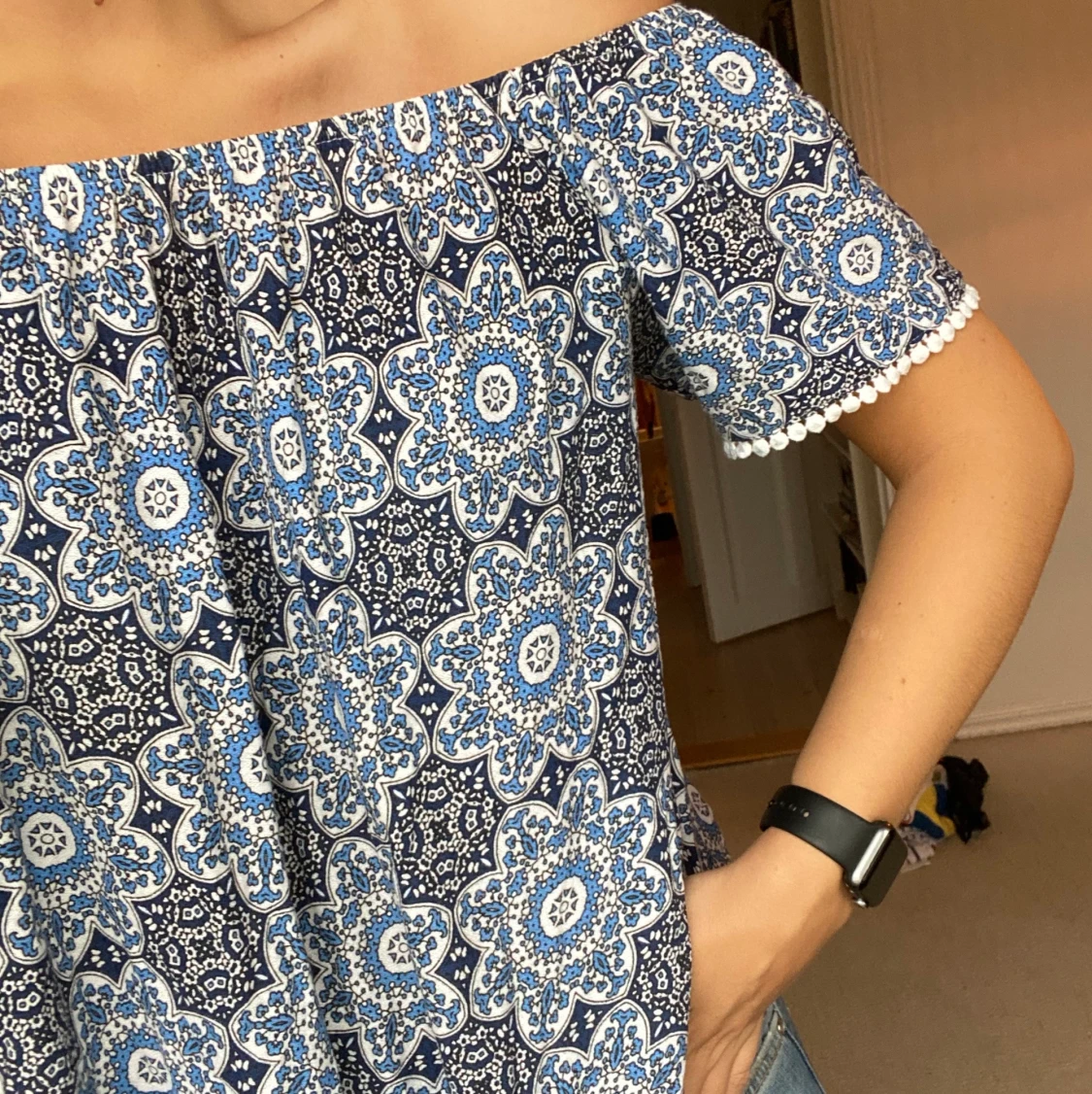 Mönstrad axeltröja - 90