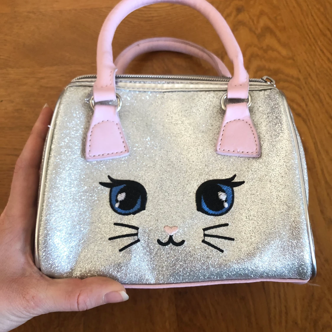 Gullig glittrig handväska  - 90