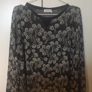  - Tröja från Rodebjer. Använd en gång! 