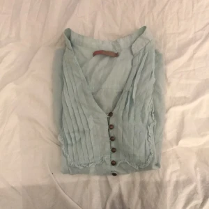  - Mint grön träja från saint tropez i storlek s. 