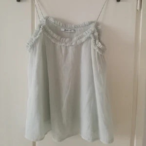  - Drömmigt sommarlinne i mintgrönt 