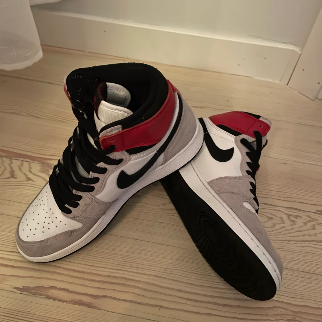 Jordan 1 retro High light smoke grey