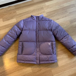  NIKE DUNJACKA s - Mycket fint skick