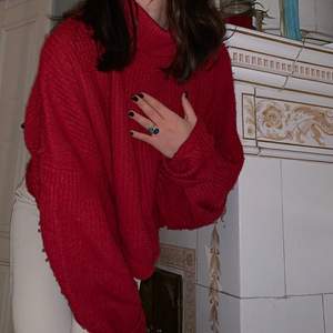 Super mysig och stor röd stickad tröja från & other stories❤️ nypris: 890 kr