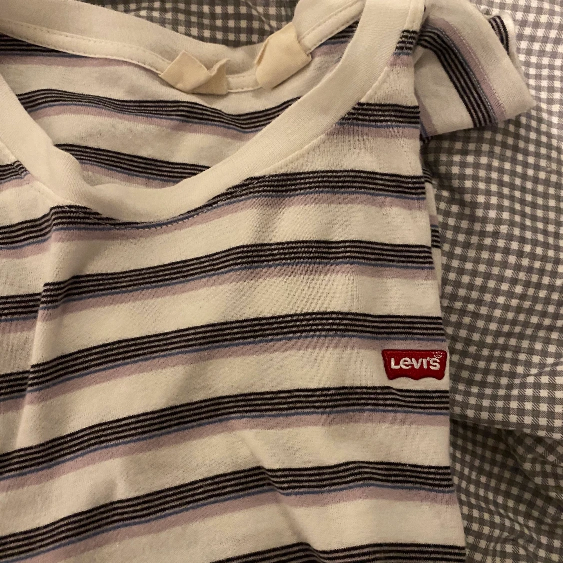 LEVIS RANDIG TRÖJA - 90