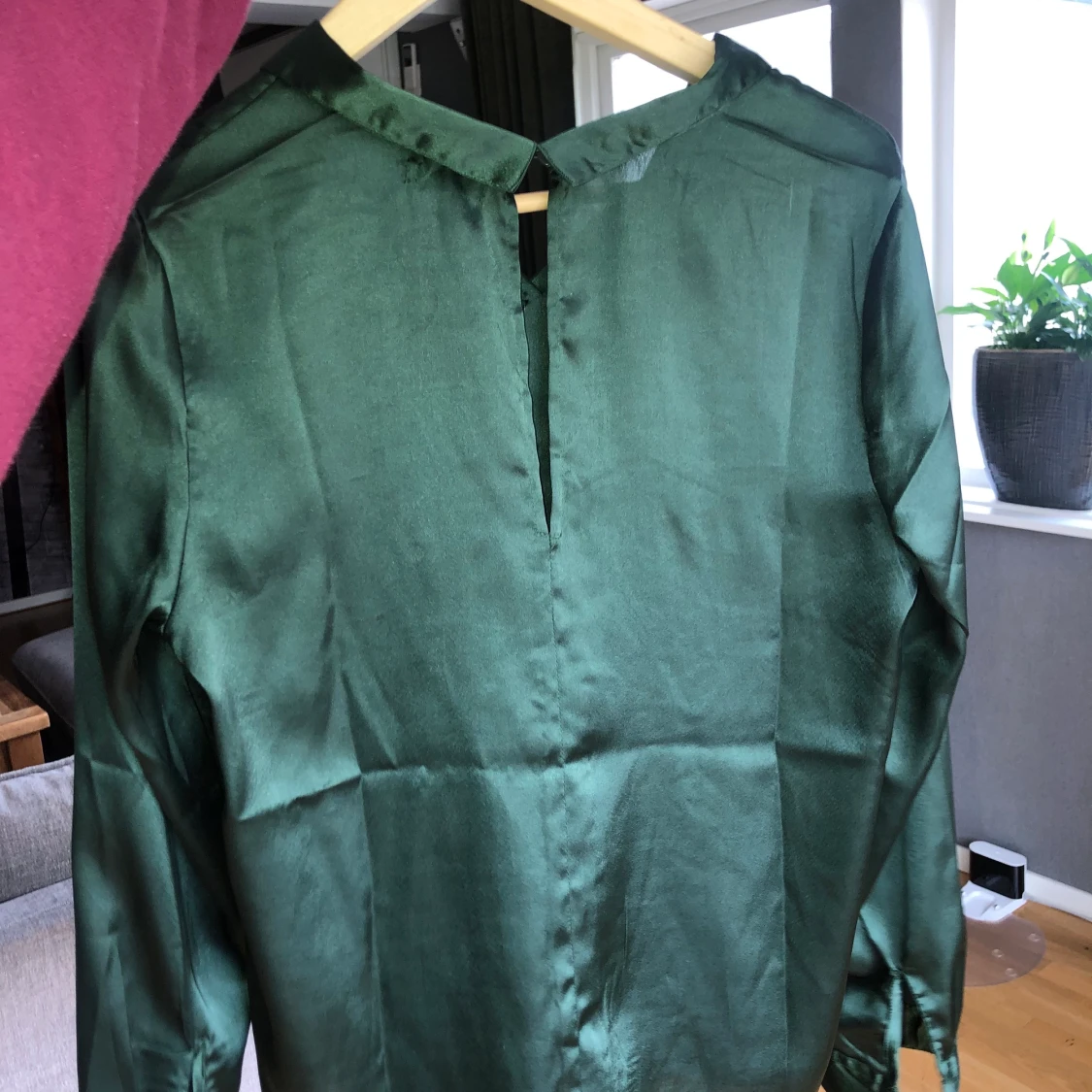 Grön skimrig skjorta - 90