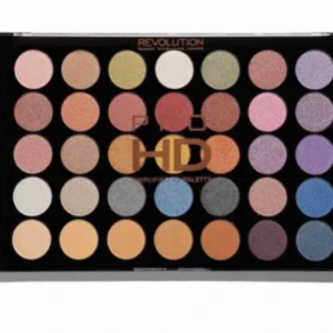  - En Oandvänd palett (köparen betalar frakt!)