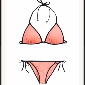 Bikini  - Använd enstaka gång! Pris för båda delarna 🥰