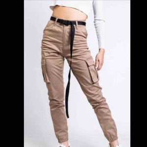  - jag har aldrig använt dessa pga att de är för stora för mig,de är från madlady för 550kr och köptes för cirka 1 månad sedan!!❤️grymt snygga