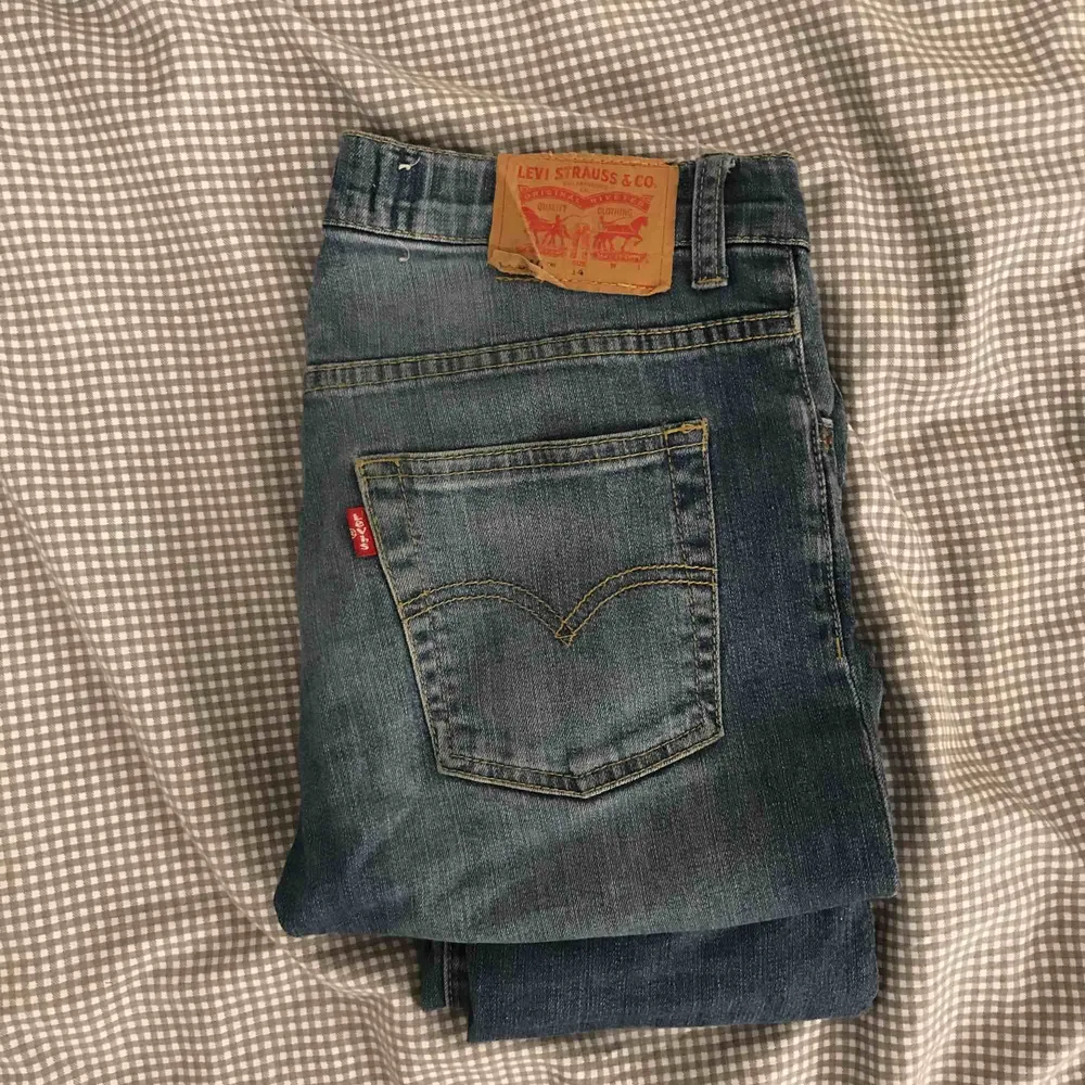 Levis-jeans! Står 510 TM, size 14. Typ XS! Köpare står för frakt 💞. Jeans & Byxor.