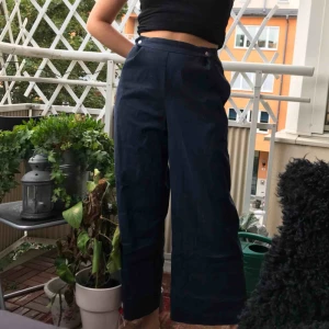  - Blå byxor! (Köparen står för frakten)