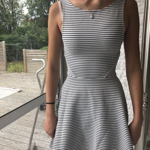  - Klänning från H&m 