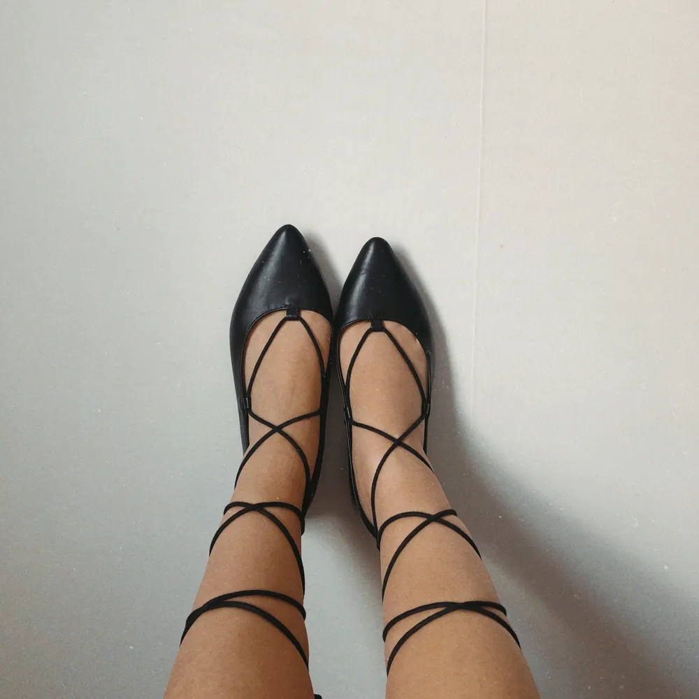 pointed lace up flats in good condition ❤️. Skor.